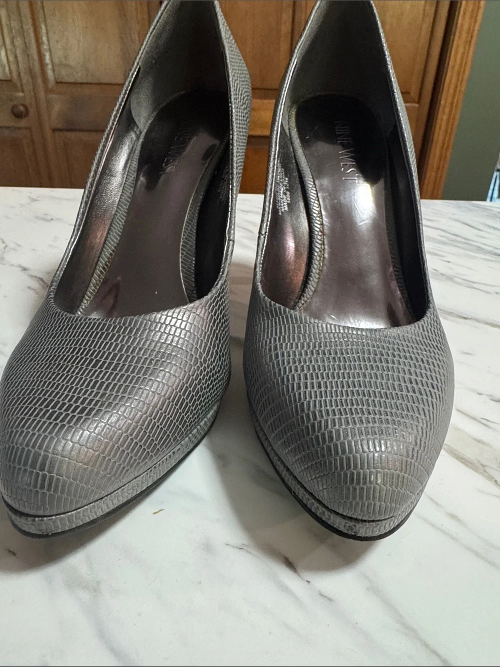 Nine West Silver-Gray Textured Pointed-Toe Pumps